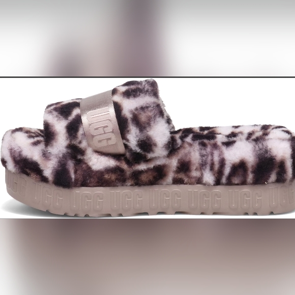 Brand-new never worn Ugg Fluff Yeah Zebra print women's size 9! - Picture 2 of 14